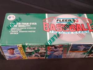 lot 10 image: 1992 Fleer Baseball Card Factory Sealed Set.