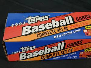 lot 53 image: 1993 Topps Baseball Card Factory Set