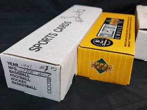 lot 80 image: (4) Boxes Misc Baseball Cards