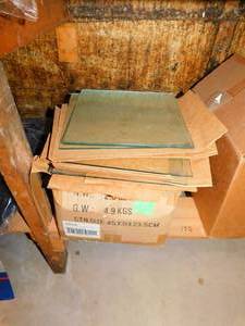 lot 181 image: Box of New 12 x 12 Glass Pieces