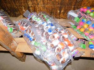 lot 165 image: New Cat Toys