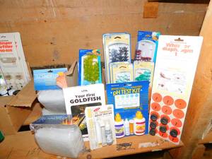 lot 162 image: New Aquarium Supplies