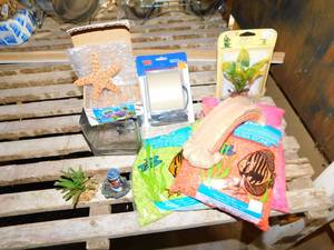 lot 138 image: New Aquarium Decorations