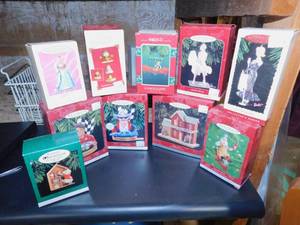 lot 17 image: 10 New Collectible Hallmark Keepsake Series & Enesco Ornaments