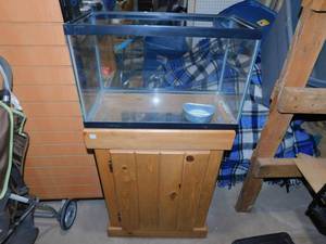 lot 49 image: Aquarium Tank with Wood Cabinet Stand