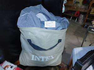 lot 62 image: Intex Queen Inflatable Bed
