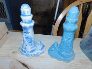 lot 76 image: 2 New Ceramic Lighthouses for Aquariums