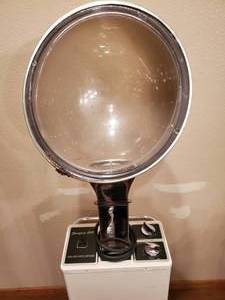 lot 20 image: Vintage Salon Hair Dryer
