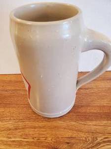 lot 52 image: Older German beer mug Stuttgarter Hofbrau Brewing Germany 1 liter