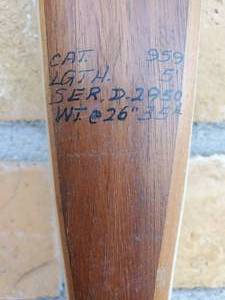 lot 2 image: Re-Curve Bow