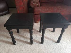 lot 6 image: Matching End Tables