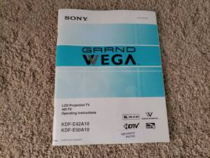lot 40 image: Sony Grand Wega Projection TV