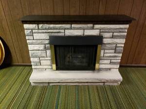 lot 66 image: Montgomery Ward Electric Fireplace
