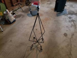 lot 78 image: Decorative Yard Plant Stand