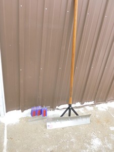 lot 8 image: Aluminum push style snow scrapershovel. New condition. As shown.