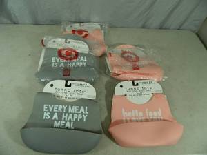 5 New Tunno Tots Silicone Bibs