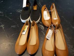 lot 9 image: Size 7 Shoes new with Tags...