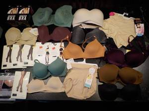 lot 19 image: Bras and Shapers, Stockings, New wi...