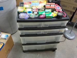 lot 49 image: 6 Drawer Plastic Storage and Conten...