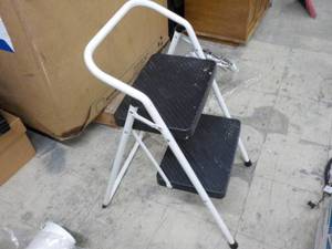 lot 60 image: Cosco Step Stool...