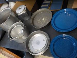lot 78 image: Camping Cookware...