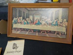 lot 81 image: Large Home Dcor Lot...
