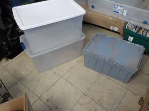 lot 89 image: 3 Tubs with Cover-one with Lockable...