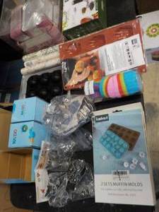 lot 115 image: Baking Supplies...
