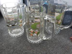 lot 90 image: Tote of Glassware...