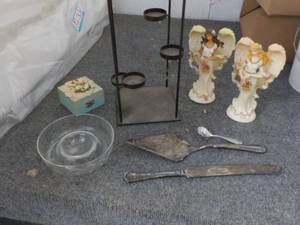 lot 95 image: Princess House Angels and Dcor...
