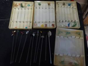 lot 96 image: 70 Glass Stir Sticks-sample shown, ...