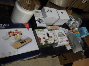 lot 171 image: Home Products...