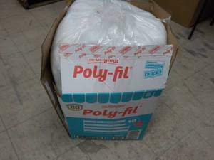 lot 191 image: Box of Poly-Fil...