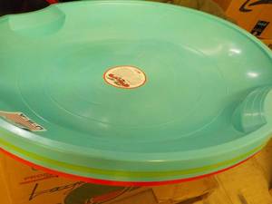 lot 199 image: Lot of 4 Round Snow Saucers...