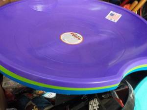 lot 200 image: Lot of 4 Round Snow Saucers...