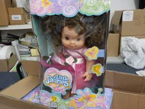 lot 206 image: Uneeda Little Fairies Doll...