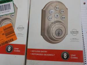 lot 261 image: 2 Kwikset Smart Code 909...