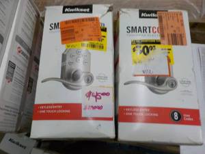 lot 262 image: 2 Kwikset Smart Code 911...