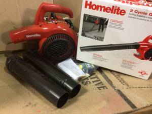 lot 85 image: 150 MPH 400 CFM 2-Cycle Handheld Gas Leaf Blower by Homelite in good condition 