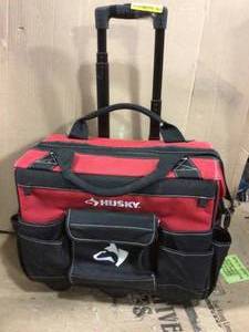 lot 98 image: Husky Husky 18 in. Rolling Tool Tote in good condition 
