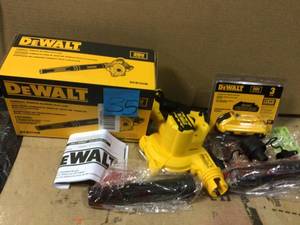 DeWalt 20-volt Max lithium compact jobsite blower in good condition&nbsp