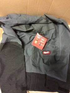 Mens X-Large Gray HYDROBREAK Layer Rain Shell Jacket by Milwaukee in good condition&nbsp