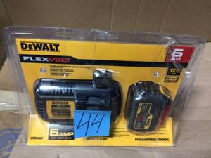 FLEXVOLT 20-Volt60-Volt MAX Lithium-Ion 6.0Ah Battery Pack with Charger by DEWALT in good condition&nbsp