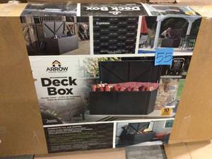 4 ft. D x 2 ft. W x 2 ft. H 134-Gal. HDG Steel Spacemaker Deck Box in Espresso with Corrugated Floor and Pneumatic Lift by Arrow in good condition&nbsp