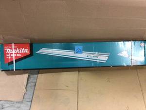 55 in. Plunge Saw Guide Rail by Makita in good condition&nbsp