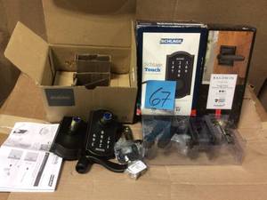 Schlage FE695VCAM716ACC Aged Bronze Keyless Touchscreen Lever With Camelot Trim in good condition&nbsp