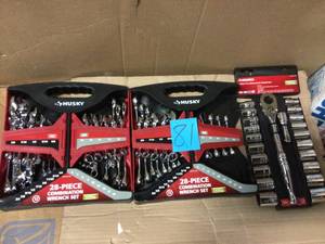 Combination Wrench Set (28-Piece) by Husky in good condition&nbsp