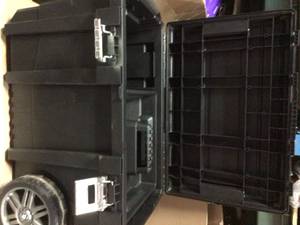 26 in. Connect Rolling Tool Box Black by Husky in good condition&nbsp
