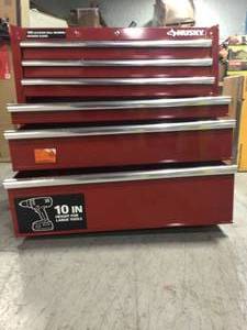 Husky 36 in.Husky 36 in. W 6 Drawer Combination Tool  Cabinet  in Gloss Red with damage please review the pictures