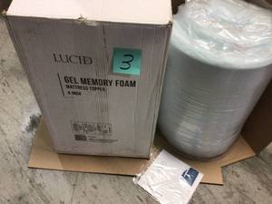 lot 3 image: Lucid Dusk Gel and Aloe Infused Memory Foam Topper, 4 inch, Queen in good condition 